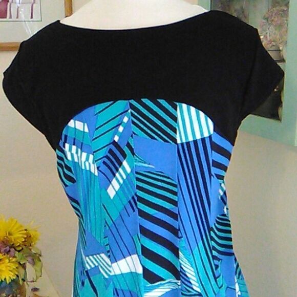 Signature by Robbie Bee - Picture 7 of 13